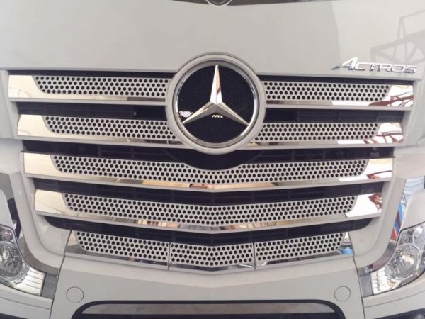 Декорация хром за решетка-Mercedes Actros MP4