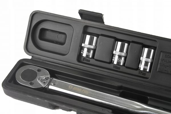 Динамометричен ключ 1/2″ 28 – 210 Nm + комплект вложки (17, 19, 21 мм) + удължител 125 мм Mar-Pol